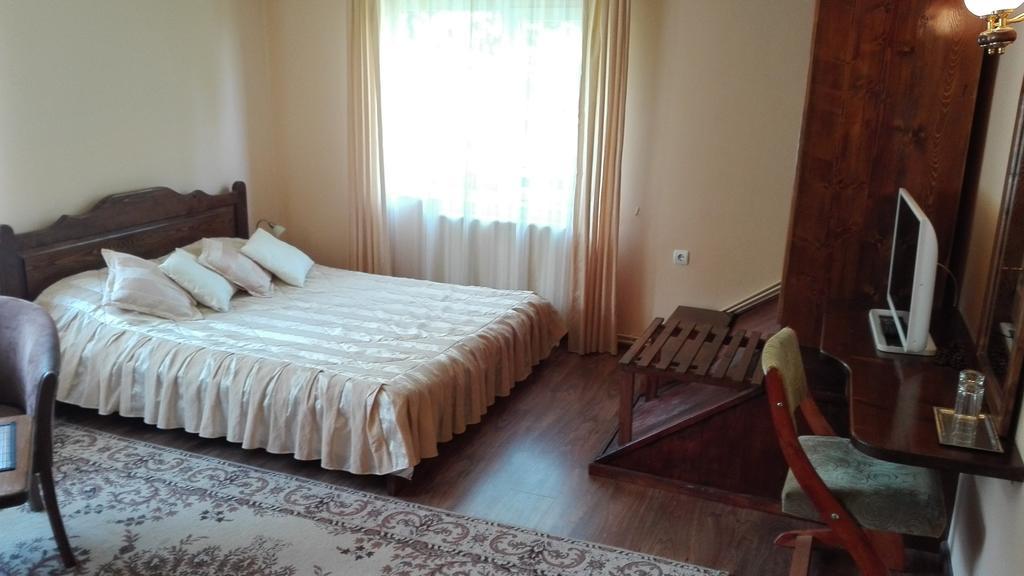Pension Casa Contelui Rîşnov Buitenkant foto