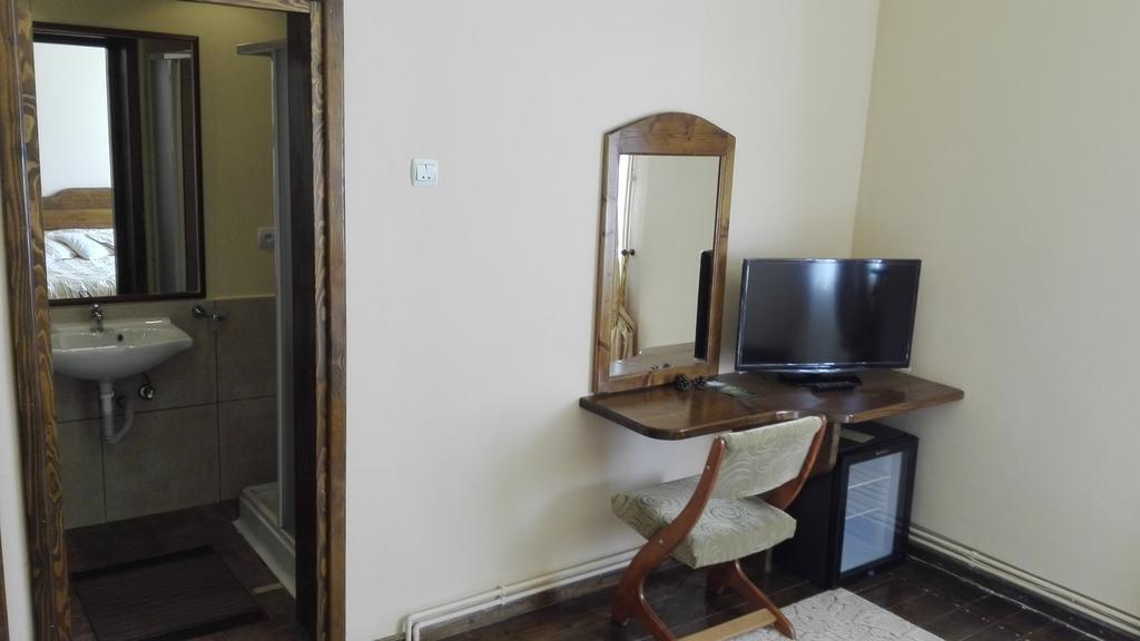 Pension Casa Contelui Rîşnov Buitenkant foto