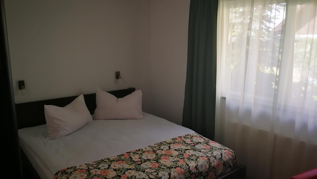 Pension Casa Contelui Rîşnov Buitenkant foto